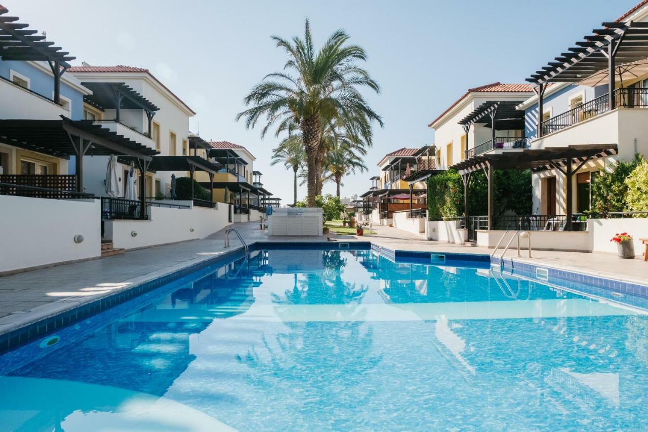 Aphrodite Gardens No.9 Luxury Apt Pafos Zewnętrze zdjęcie